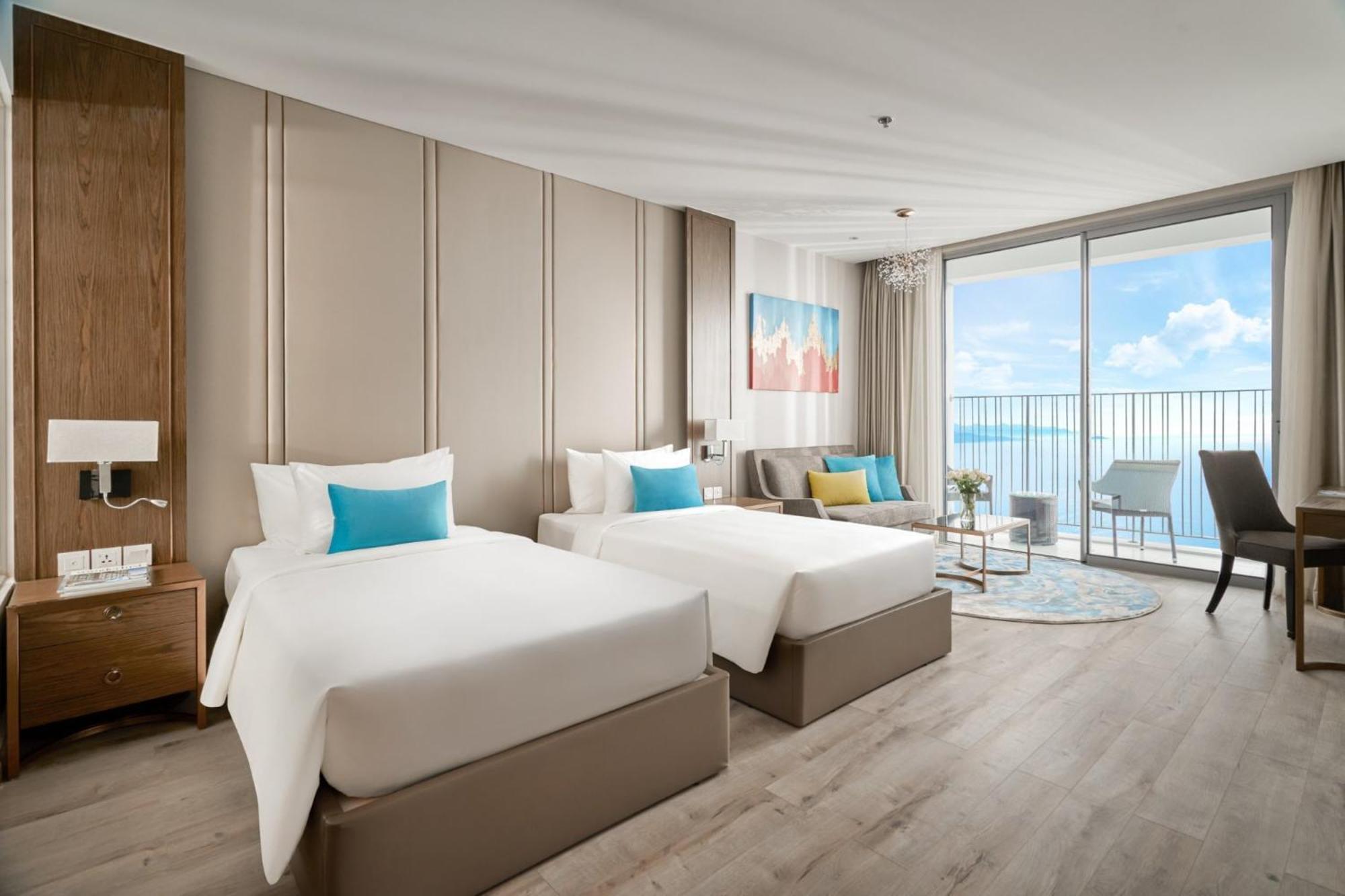 Panorama Oceanfront Suite Nha Trang Exteriér fotografie