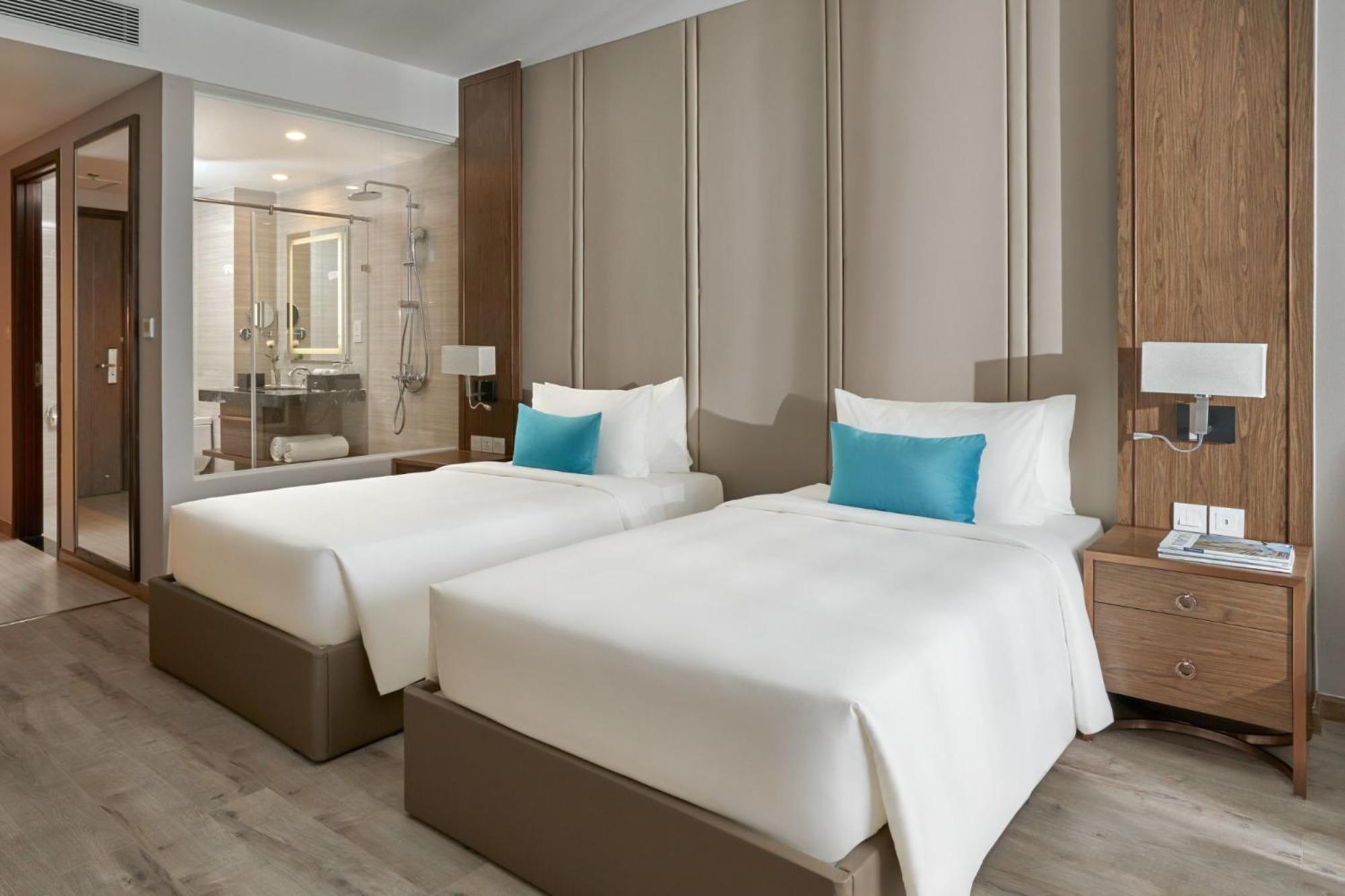 Panorama Oceanfront Suite Nha Trang Exteriér fotografie